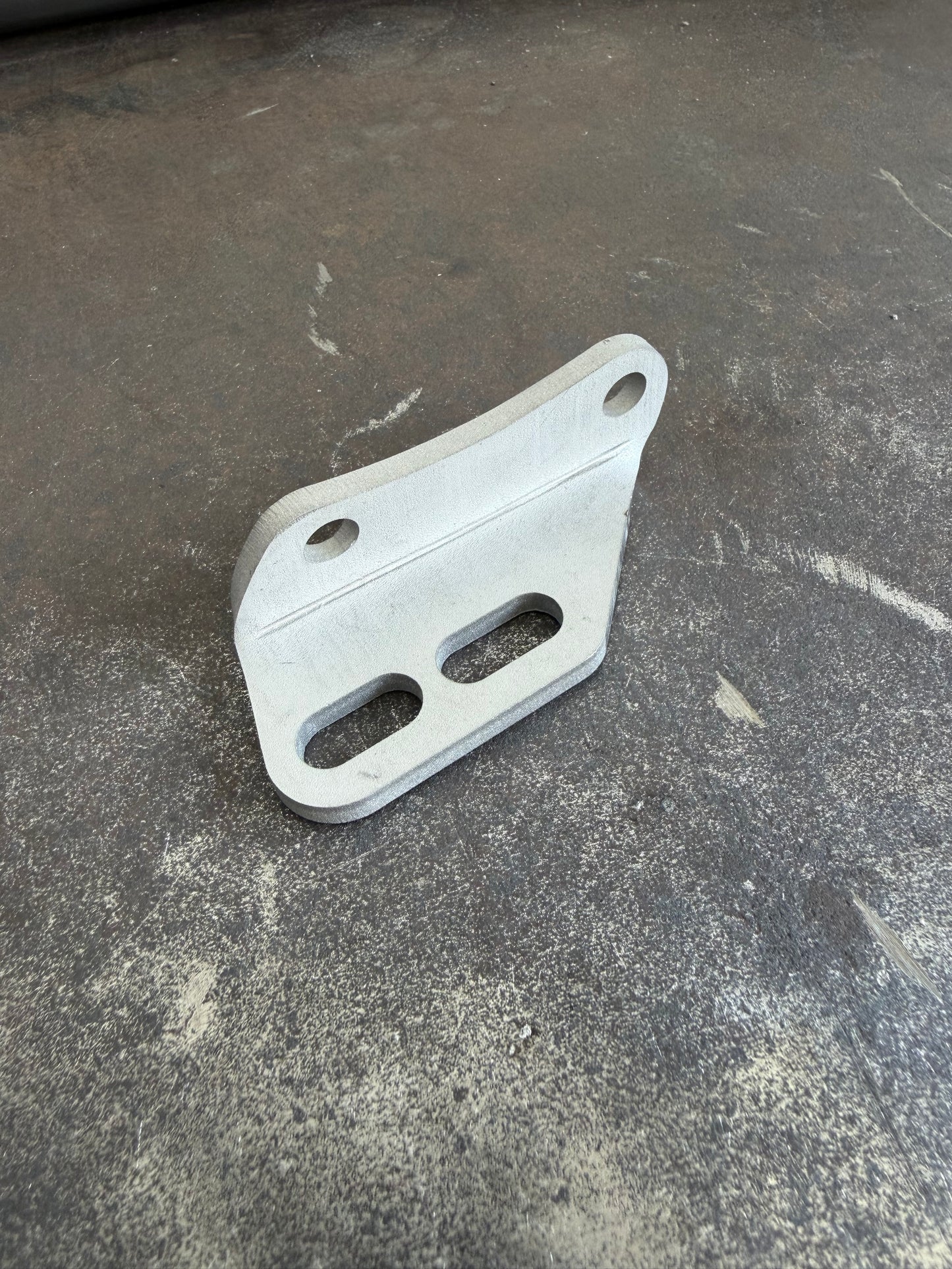 Short trans bracket