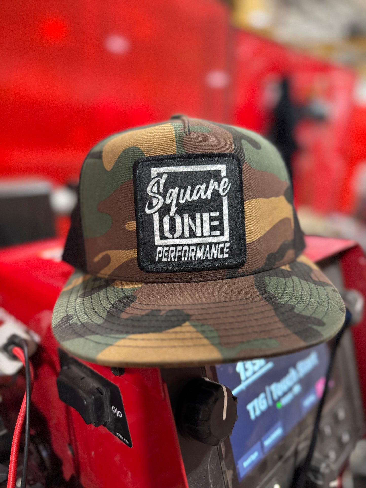 OG SQUARE STITCHED EDGE